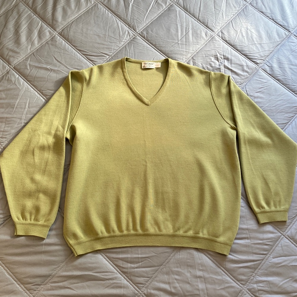 St. Croix Classic Merino Wool V-neck Sweater